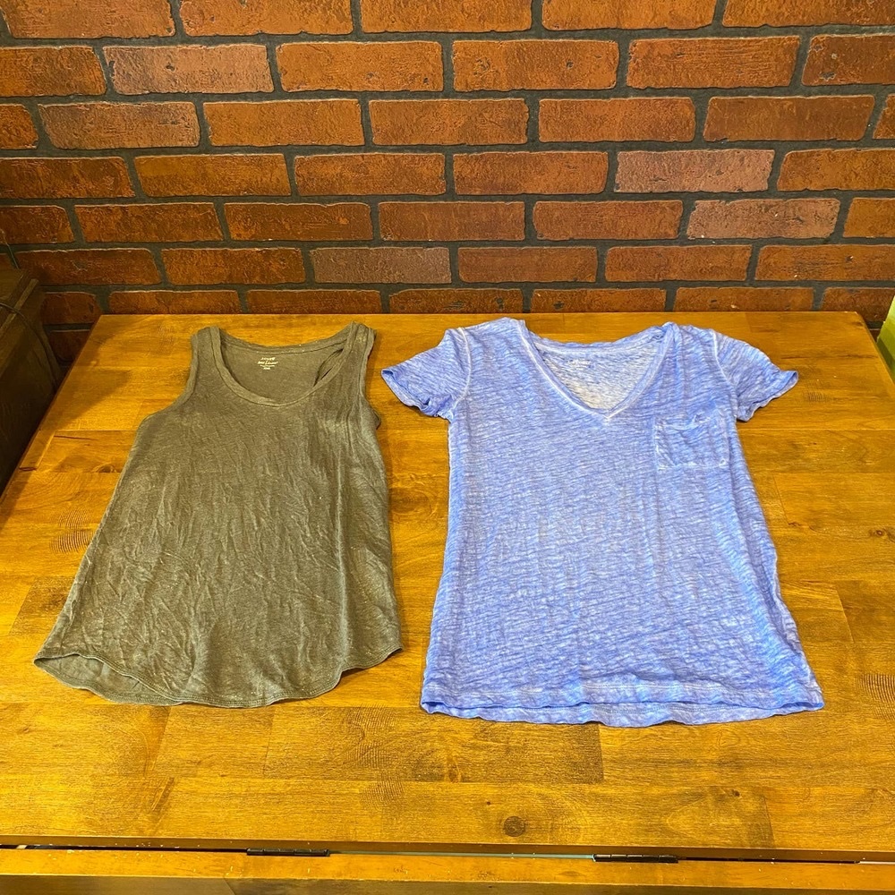 J Crew Lot: 100% Linen Gray Tank & Blue Pocket V neck Tee Size XXS